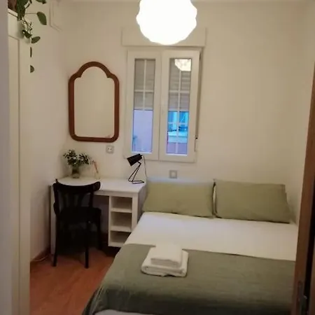 Apartment Piso Completo Cerca De Estacion Bus, Tren Y Ferrys *