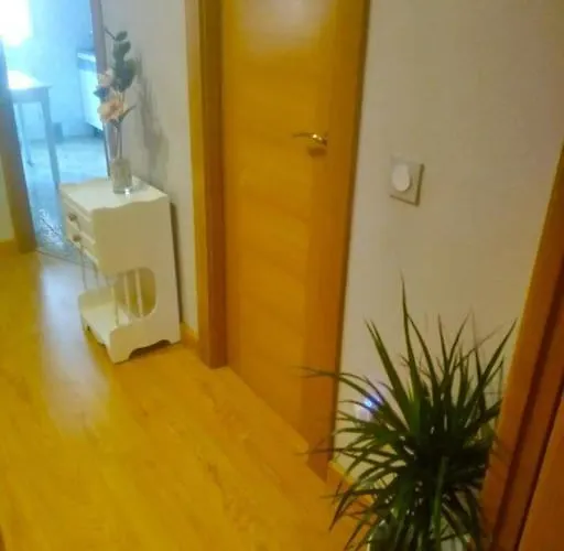 Piso Completo Cerca De Estacion Bus, Tren Y Ferrys * Сантандер