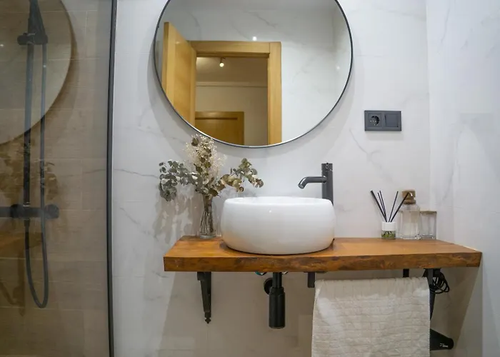 Апартаменты Piso Completo Cerca De Estacion Bus, Tren Y Ferrys