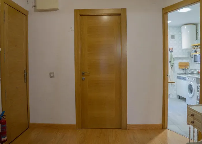 アパート Piso Completo Cerca De Estacion Bus, Tren Y Ferrys *