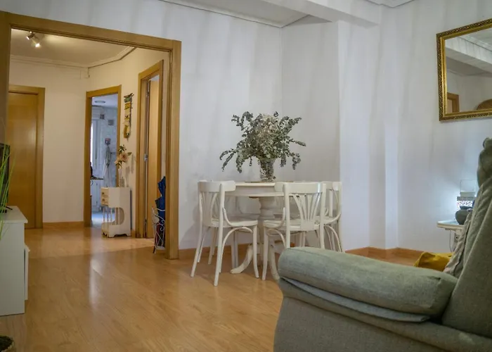 Appartamento Piso Completo Cerca De Estacion Bus, Tren Y Ferrys Santander