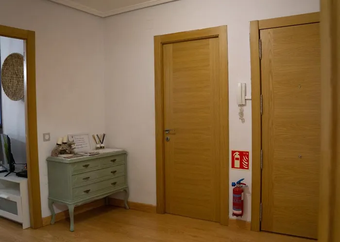 Piso Completo Cerca De Estacion Bus, Tren Y Ferrys